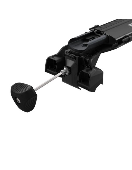 Thule katuseraamid integreeritud reelingutega autodele