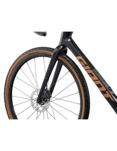 Gravel-pyörä GIANT Revolt Advanced 2 (2026) hiilikuitu (L)