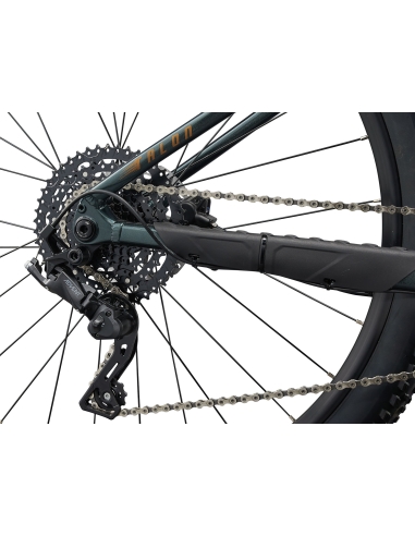 Bicycle GIANT Talon 2, 29" Asphalt Green (M)