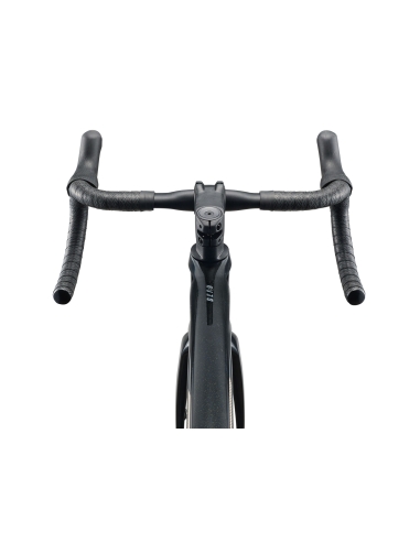 Maantiepyörä GIANT Defy Advanced 2 (2026) Syvänmusta (M/L)