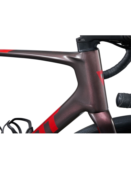 Шоссейный велосипед GIANT Defy Advanced 2, Tiger Red (L)