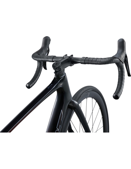 Maantiepyörä GIANT Defy Advanced Pro 2, Carbon/Sangria (M)
