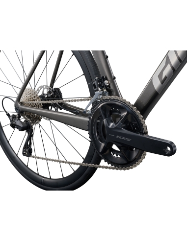 Maantiepyörä GIANT TCR Advanced 2 KOM (2026) Stealth Chrome (L)