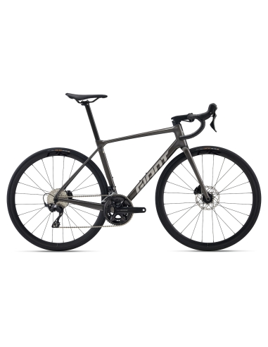 Road bike GIANT TCR Advanced 2 PC (2026) Stealth Chrome (M/L)
